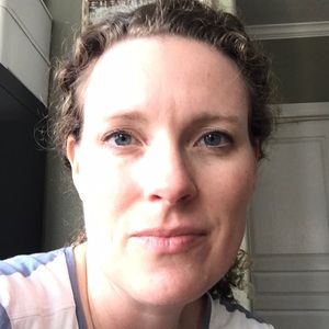 Meet your Posher, Carrie